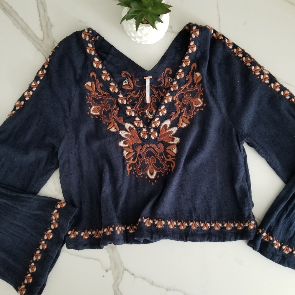 Freepeople Crop Bell Long Sleeve Top. - Picture 16 of 16